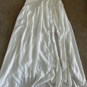Elegant White Maxi Skirt